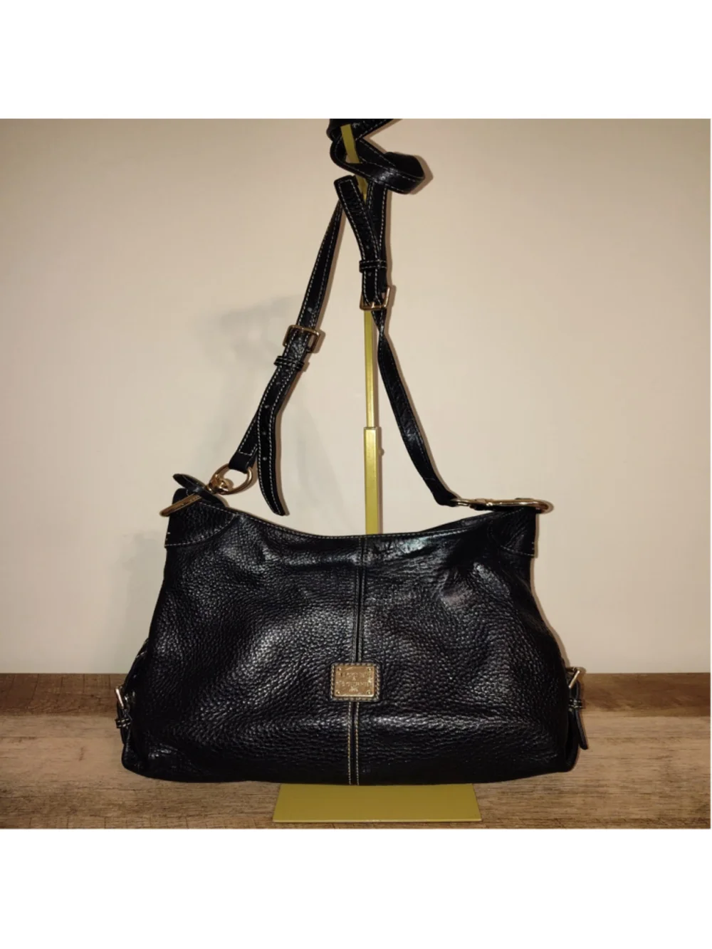 Women's Dooney & Bourke Black Leather Hobo Bag One Size